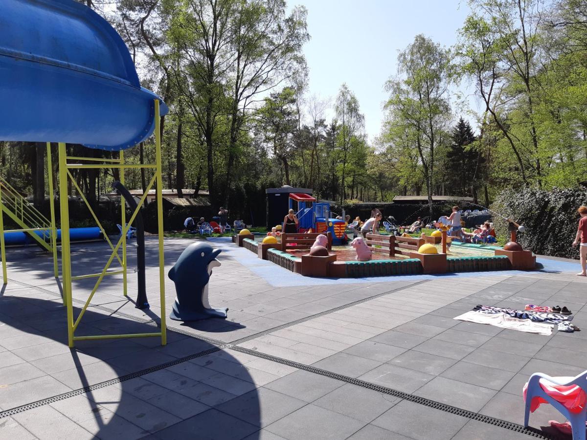 Chalet Hoenderloo Spar Bagian luar foto